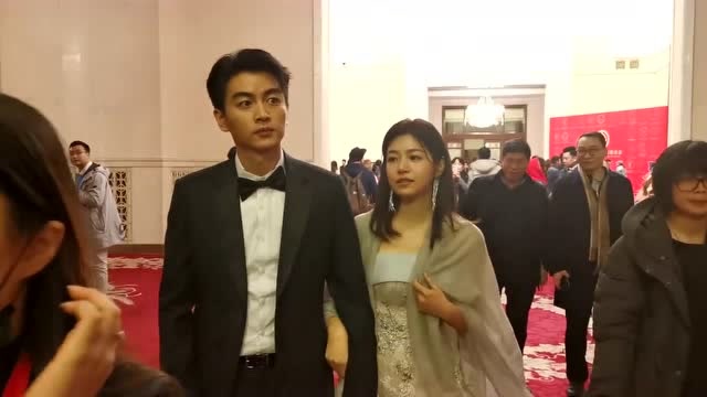 陈妍希婚变传闻后首提陈晓，甜蜜回应打脸谣言